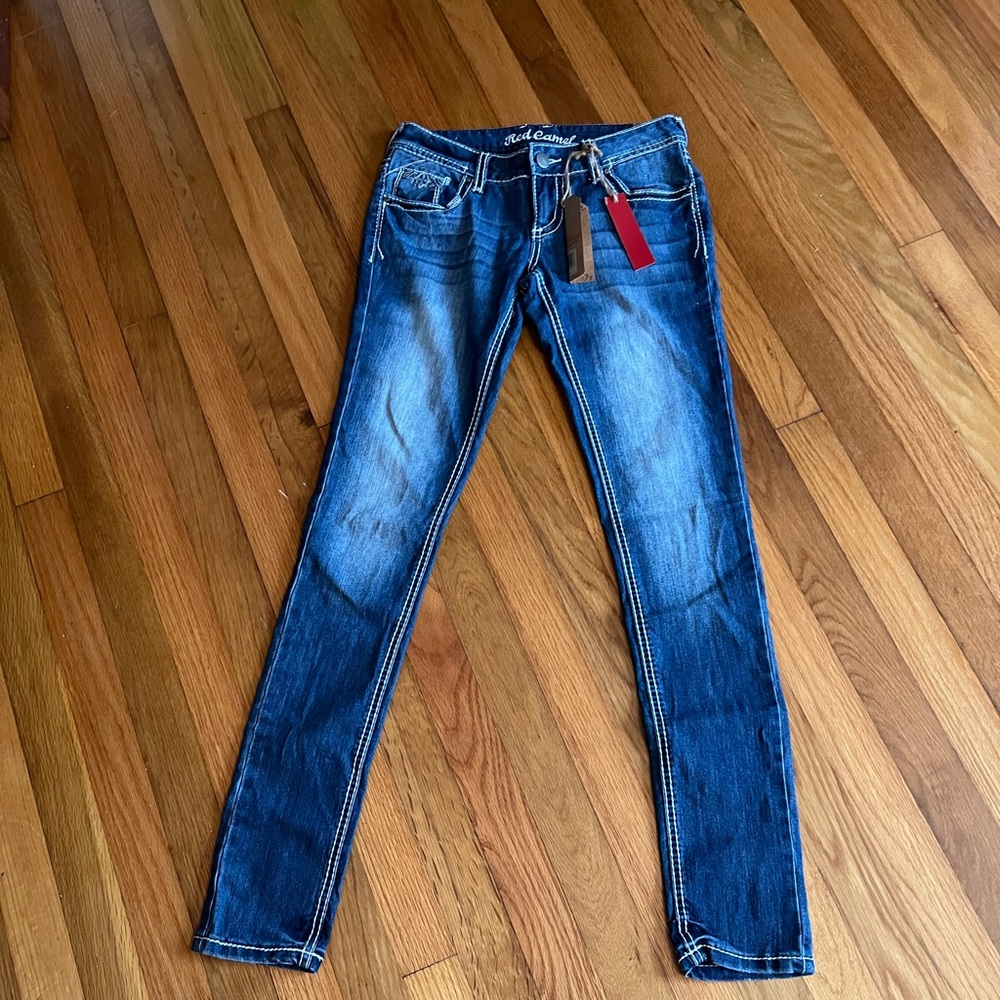 Red camel jeans